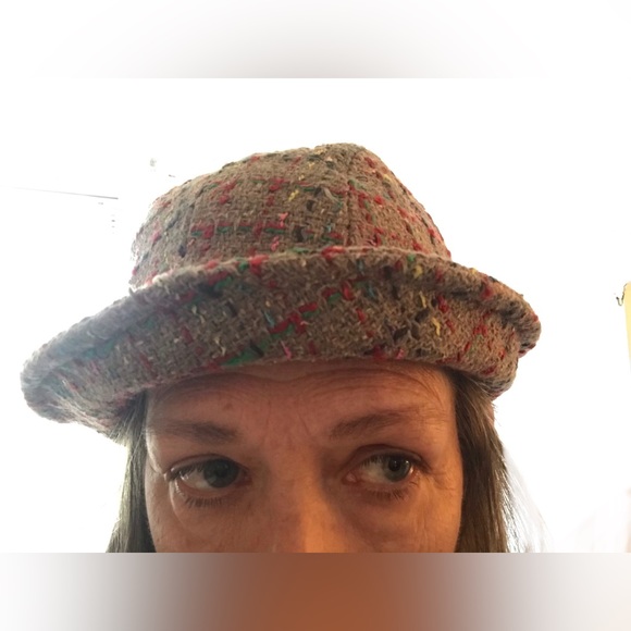 FLOPPY WOOL HAT - Picture 3 of 6